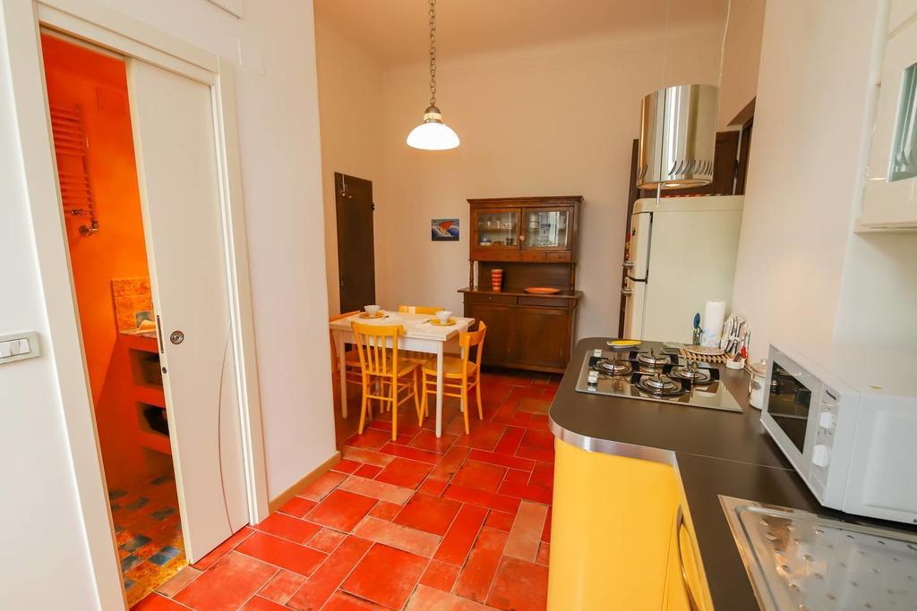 Altido Apt For 3 With Rooftop Balcony And Lovely Cityview Genua Exteriör bild