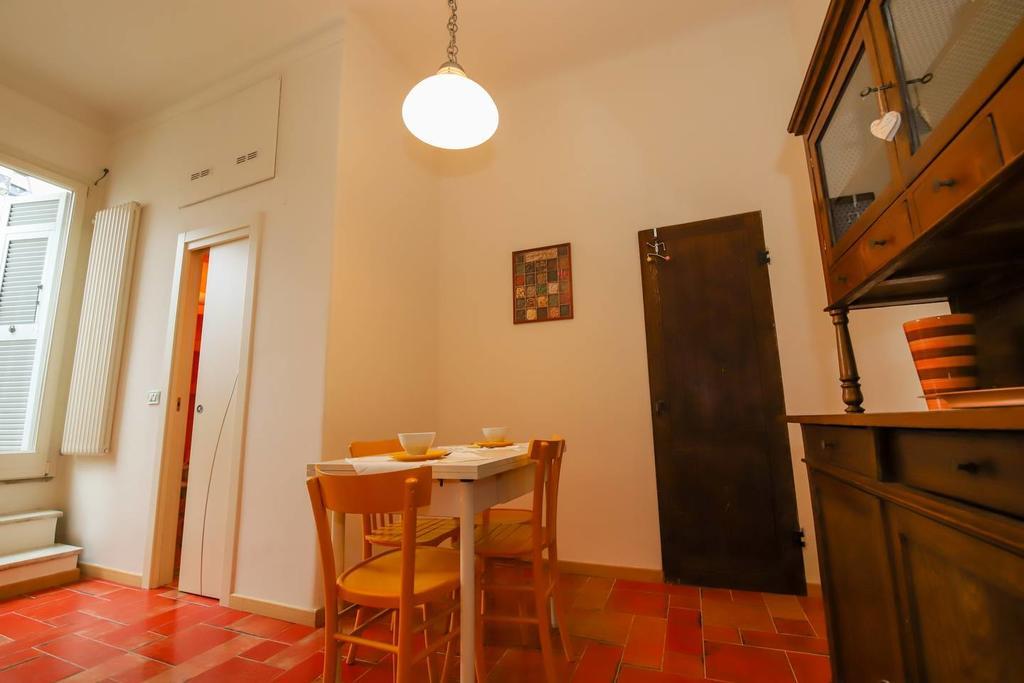 Altido Apt For 3 With Rooftop Balcony And Lovely Cityview Genua Exteriör bild