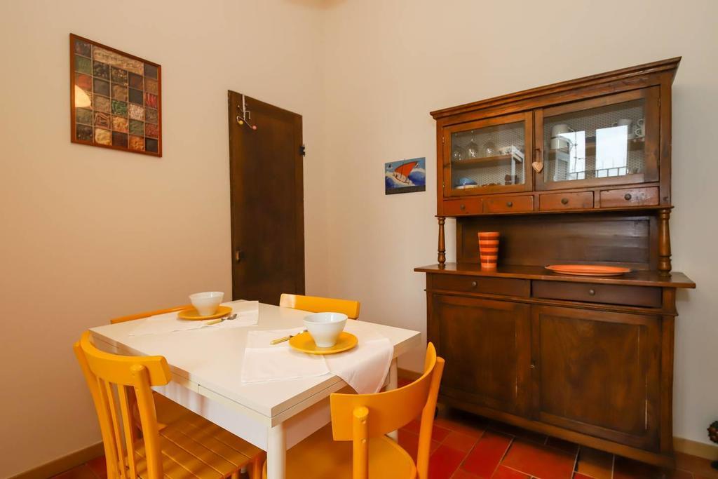 Altido Apt For 3 With Rooftop Balcony And Lovely Cityview Genua Exteriör bild