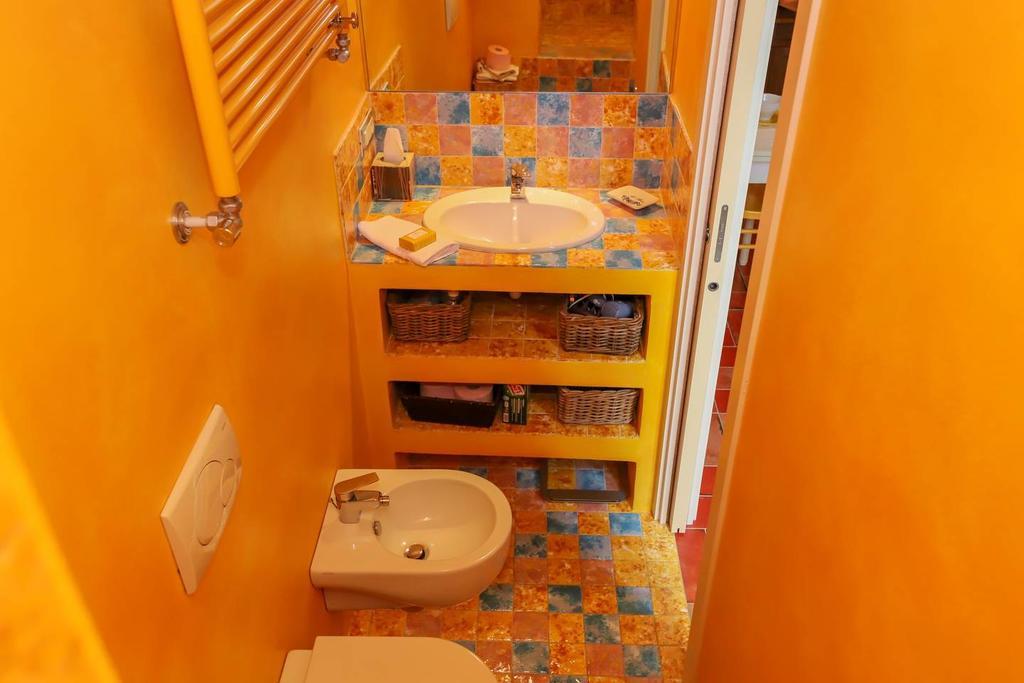 Altido Apt For 3 With Rooftop Balcony And Lovely Cityview Genua Exteriör bild