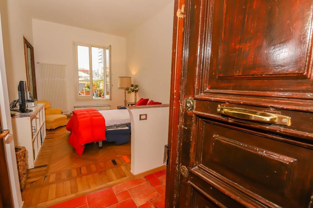 Altido Apt For 3 With Rooftop Balcony And Lovely Cityview Genua Exteriör bild